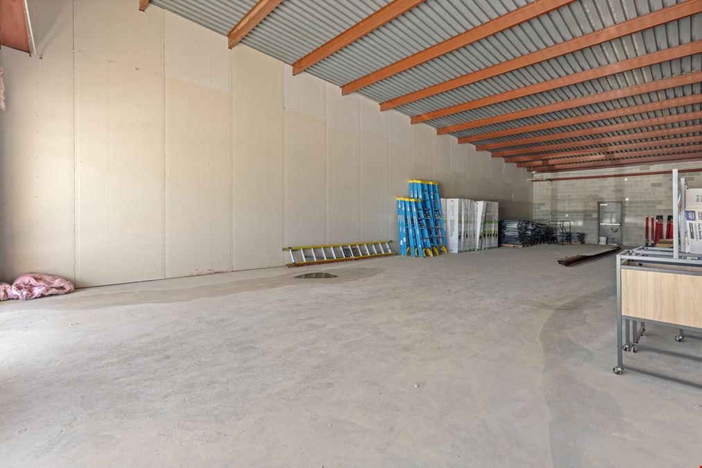 Santa Fe/Colony Ridge Retail Space Ste D