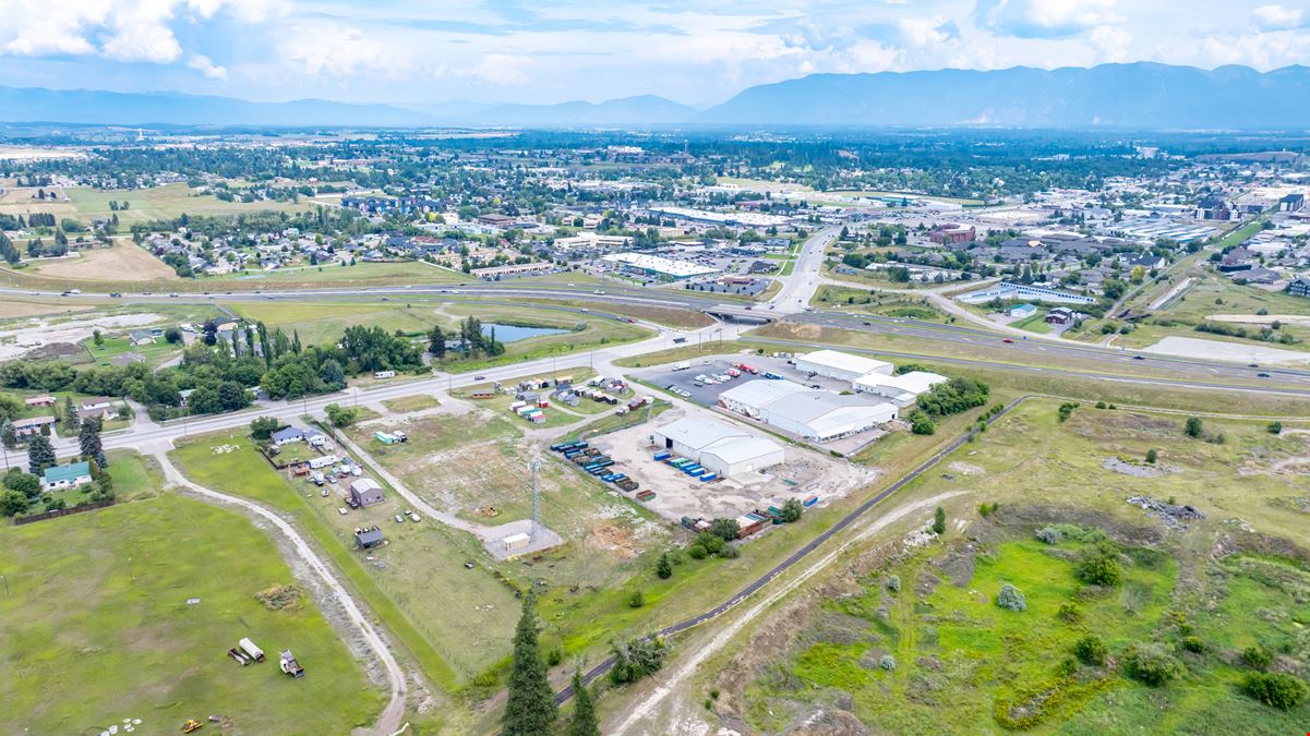 1430/1436/1440 U.S. Highway 2 West