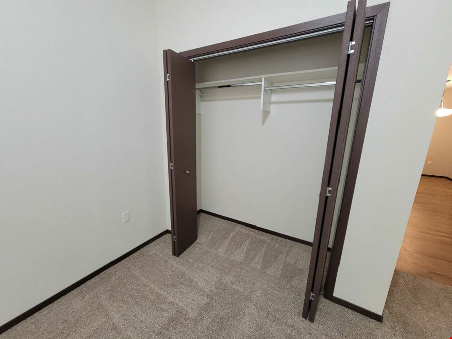 Howling Plains Apartments