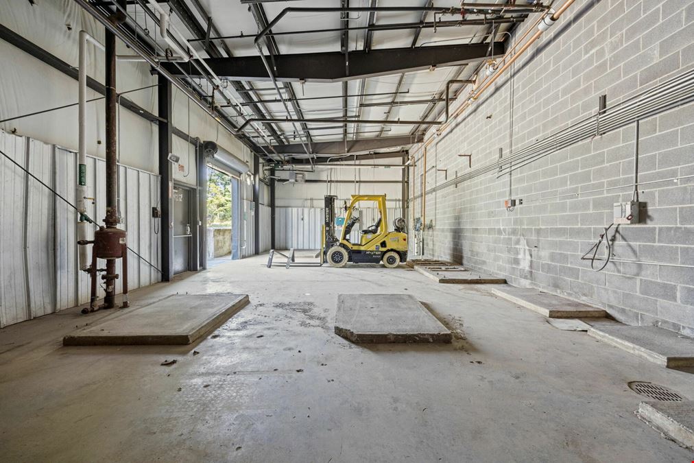 VERSATILE INDUSTRIAL FACILITY