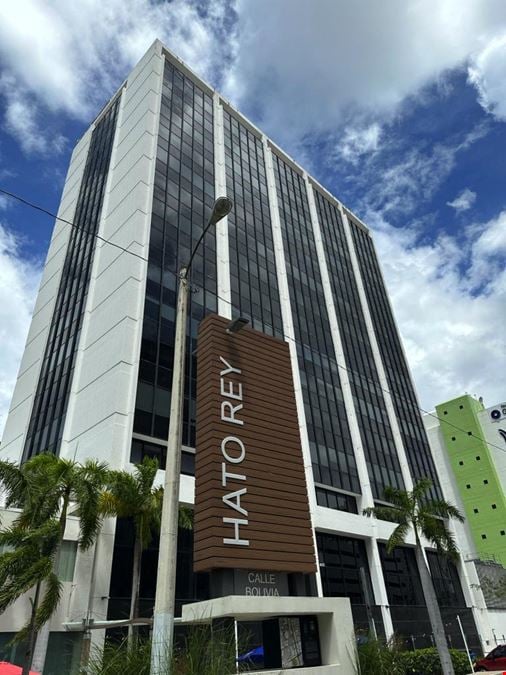 221 Plaza | Hato Rey