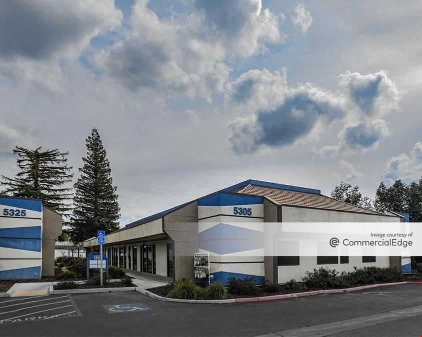 Fresno Barstow Professional Center