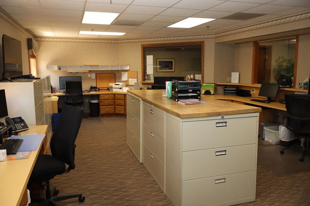 800 Cooper Ave, Suite 12