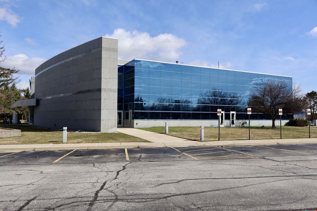 Large Open Concept Office Space