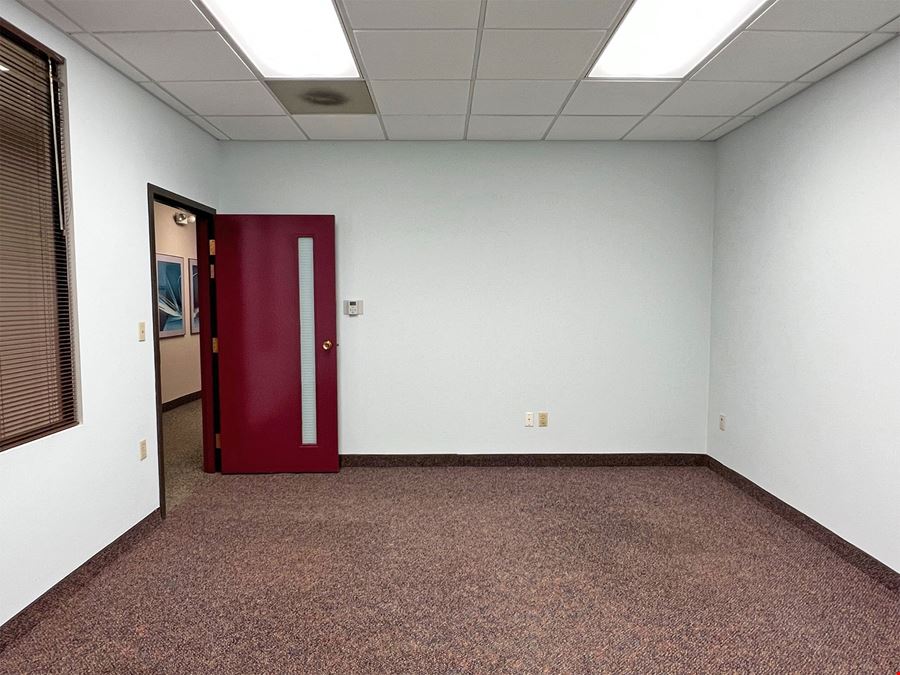 Office Suites For Lease