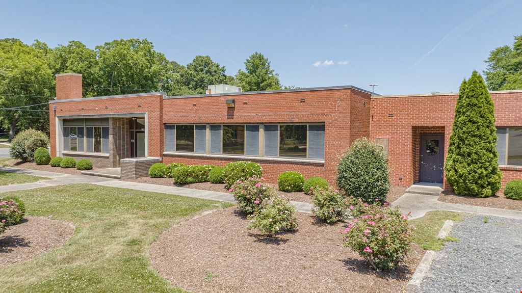 10129 Rogers Dr
