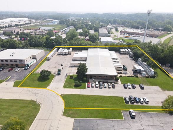 Preview of Industrial space for Rent at 825 Commerce Dr