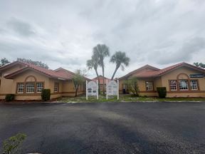 1,450 sf professional office for lease in Venice