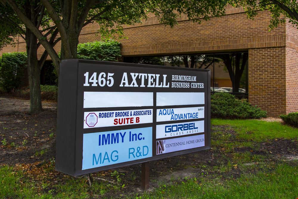 1465 Axtell