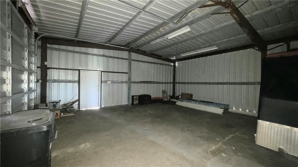 36173 Highway 11