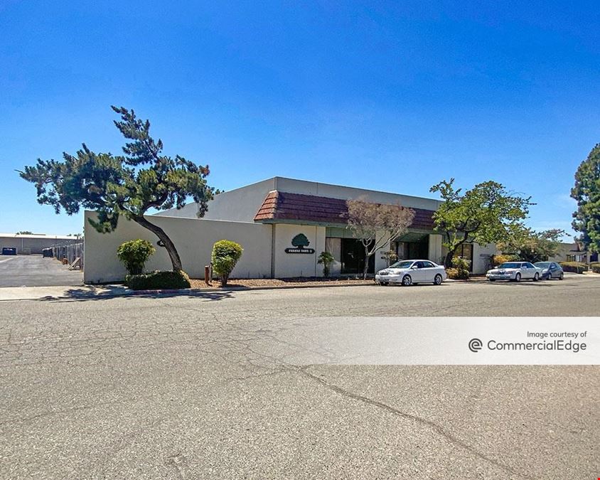 Fresno Oaks Industrial Park