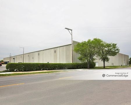 Preview of Industrial space for Rent at 5750 West 51st Street