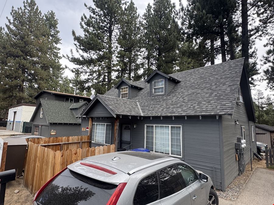 937 3rd St 4plex w/ Commercial Yard