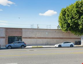 923 N Hollywood Way