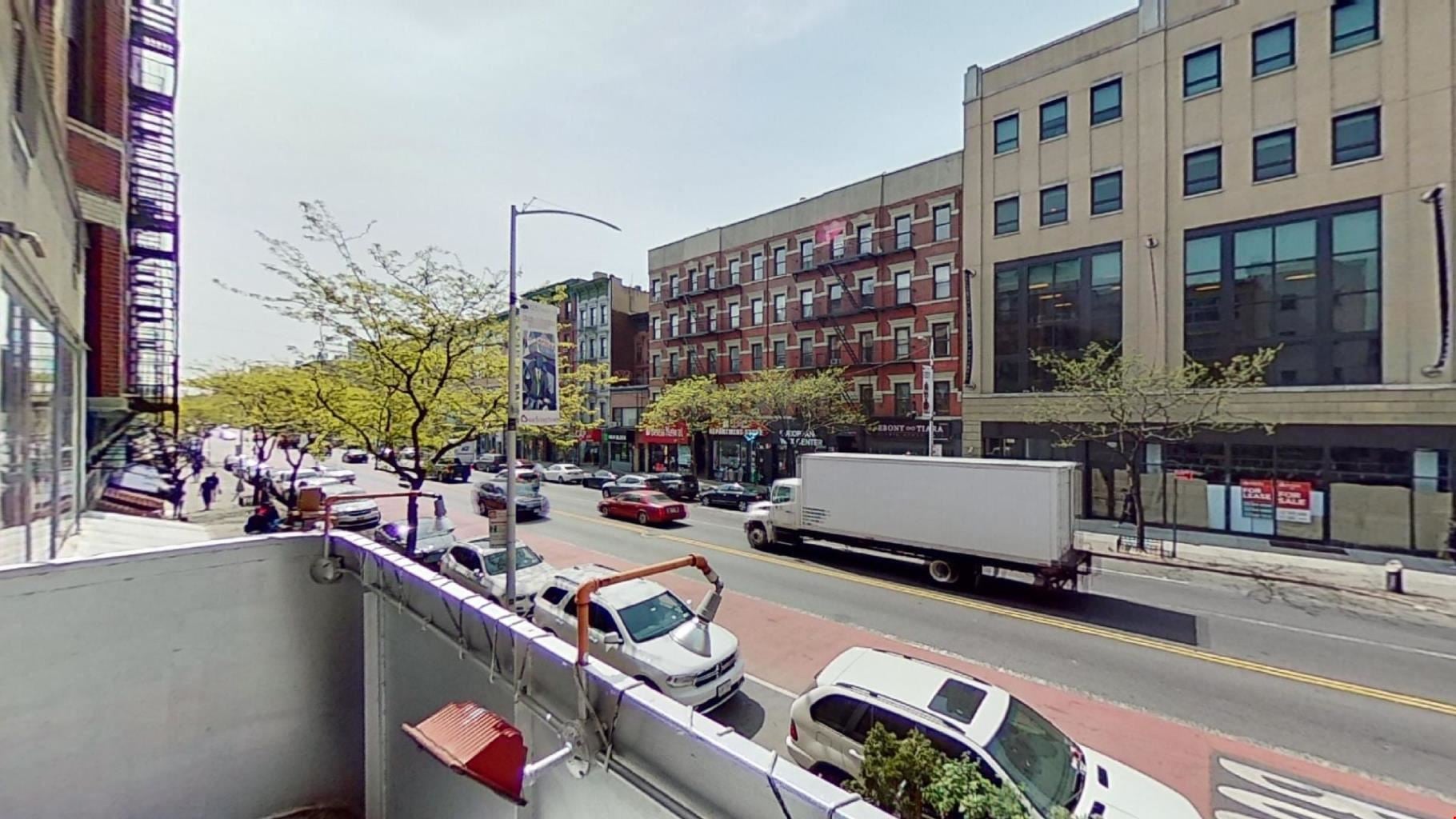 31 W 125th St