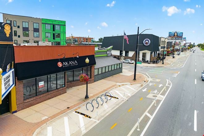 Preview of Retail space for Rent at 22914 Woodward Avenue