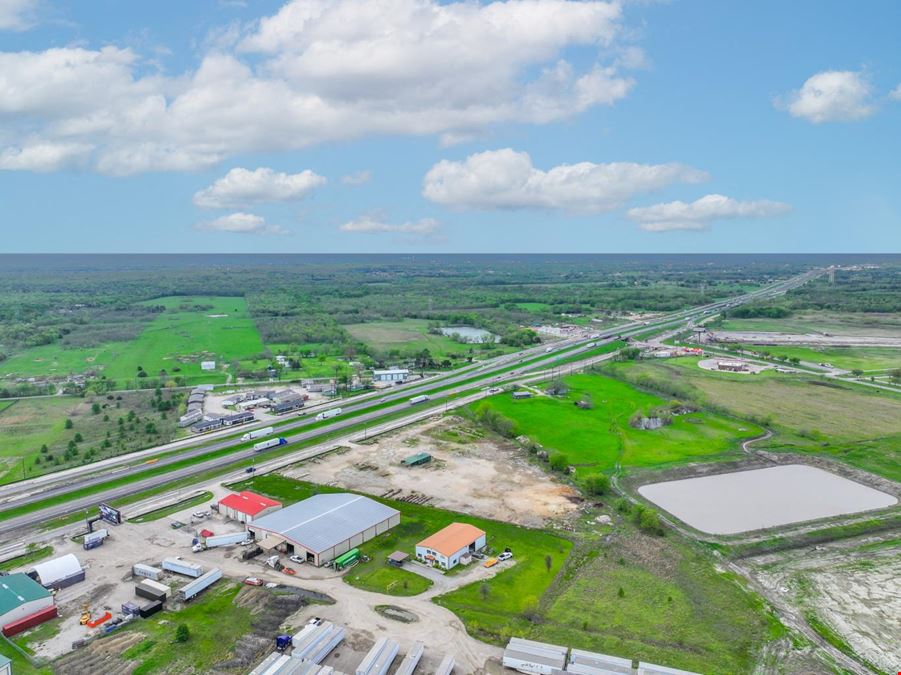 Gravel Yard for Lease in Caddo Mills