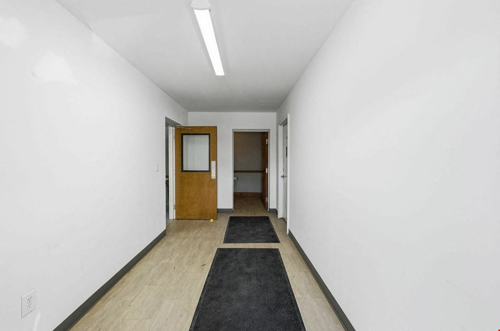 Industrial Building For Lease