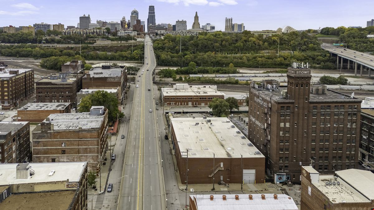 1315 W 12th St.