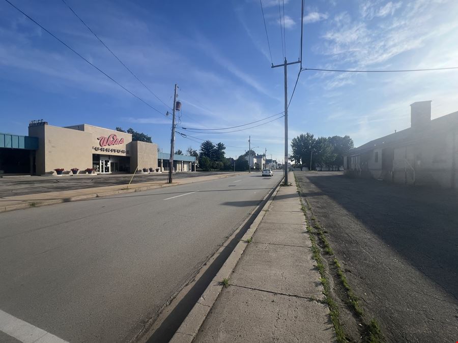 For Lease/Sale | 23,500 SF Flex Space in Latrobe