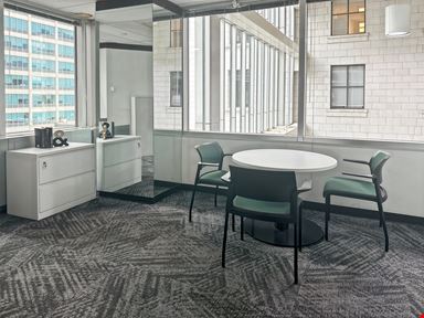 Regus - Toronto - Street