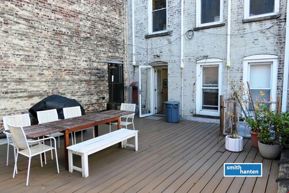 129 Smith St