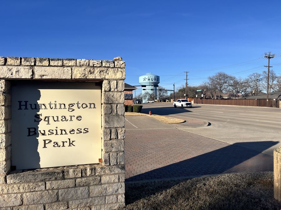 9292 Huntington Square