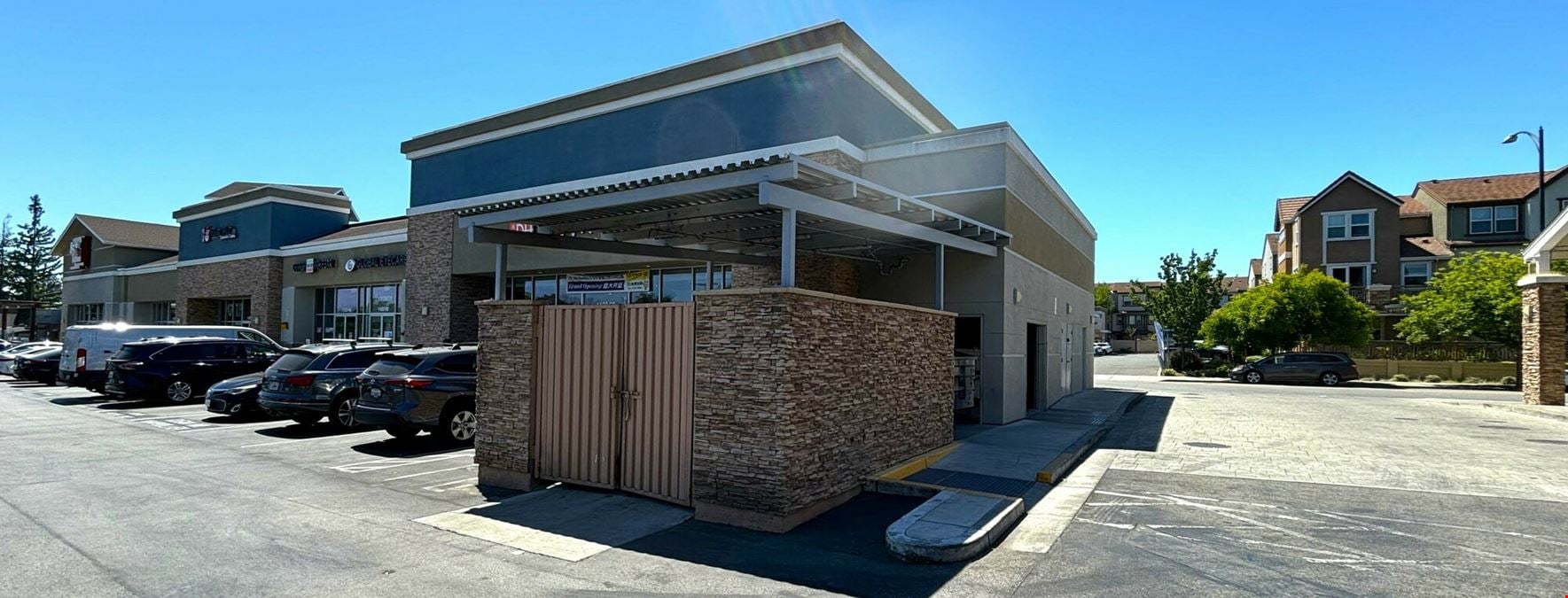 De Anza 85 Shopping Center