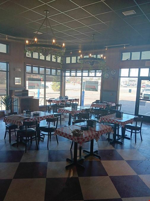 Holly Lane Retail Space