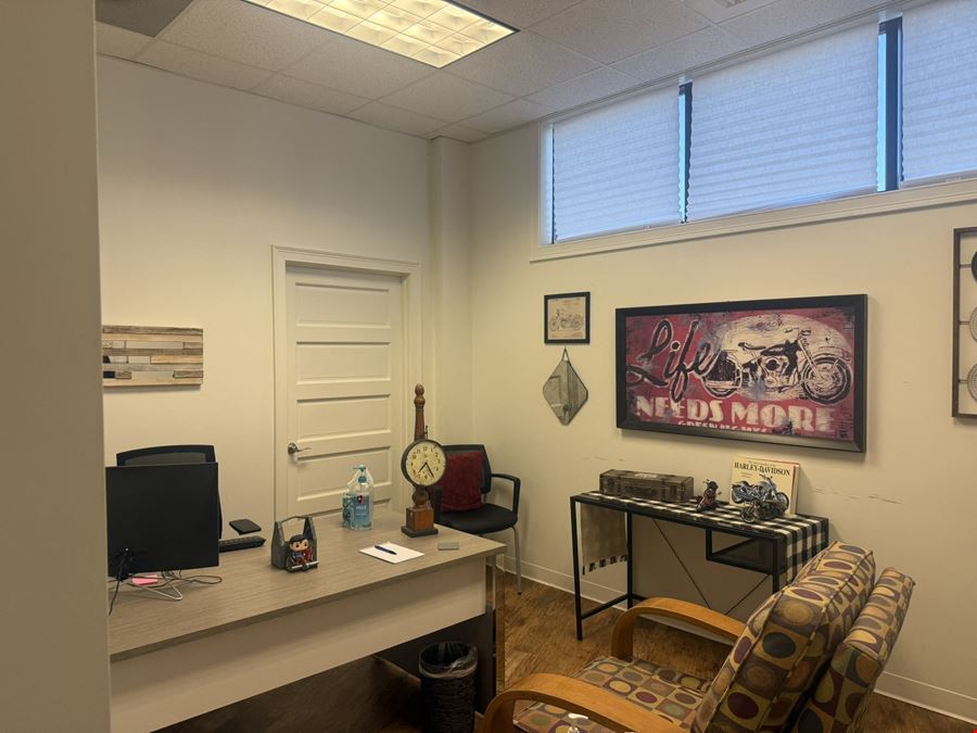 STRIP CENTER / MEDICAL OFFICE FOR SALE OR LEASE