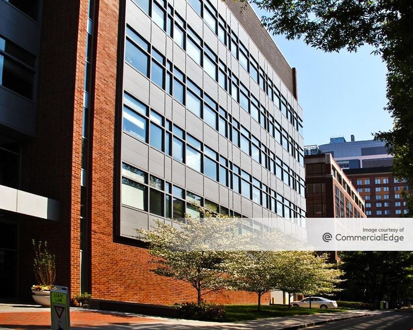 Kendall Center - 105 Broadway