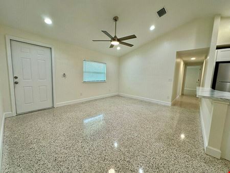 Preview of Office space for Rent at 7316 NE Waldo Rd
