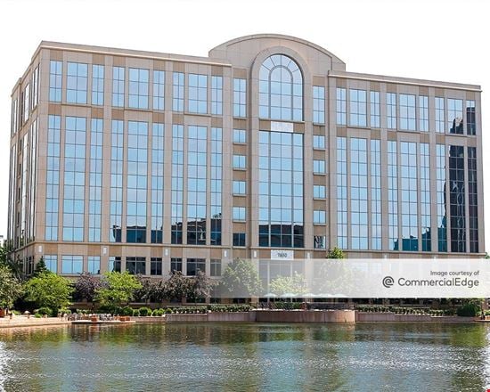 Preview of Office space for Rent at 7650 Edinborough Way
