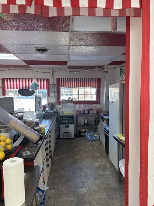 234 E Main St
