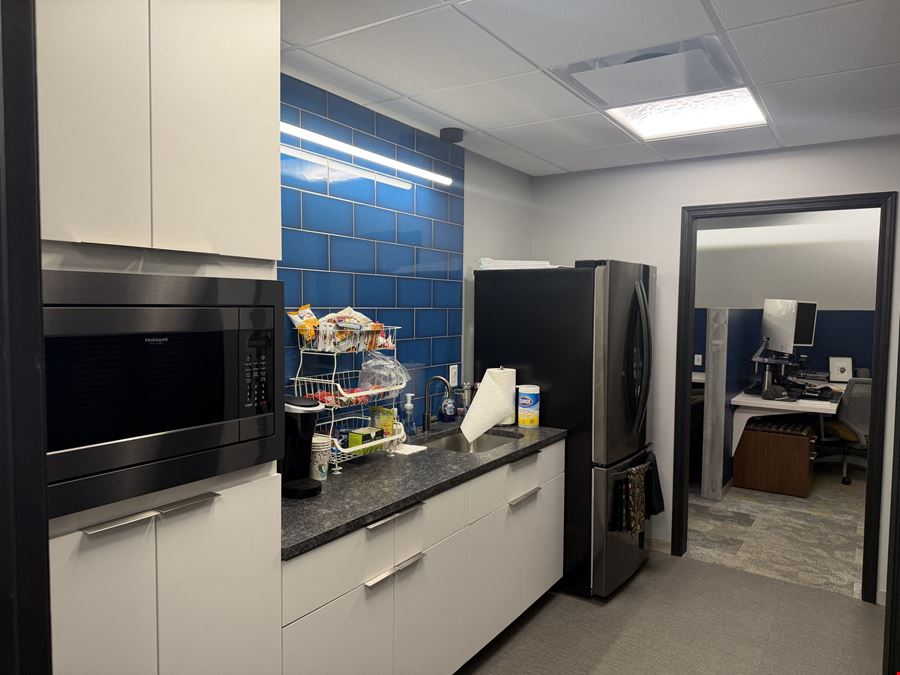 Delano Private Office
