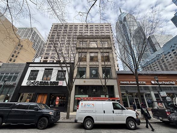 Preview of Retail space for Rent at 1719 Chestnut Street
