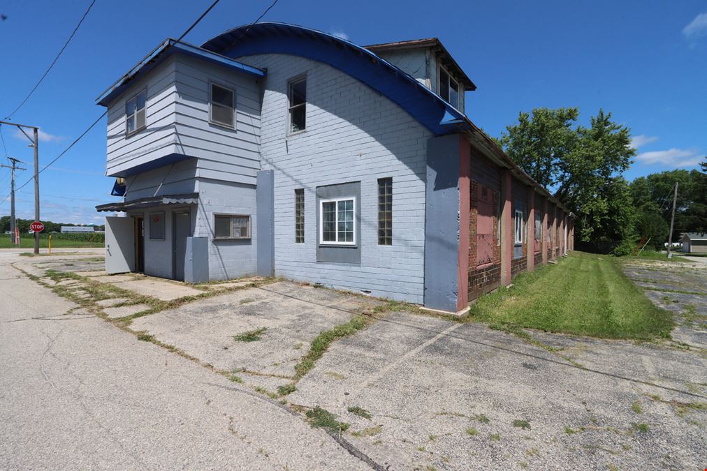 548 Delavan Dr