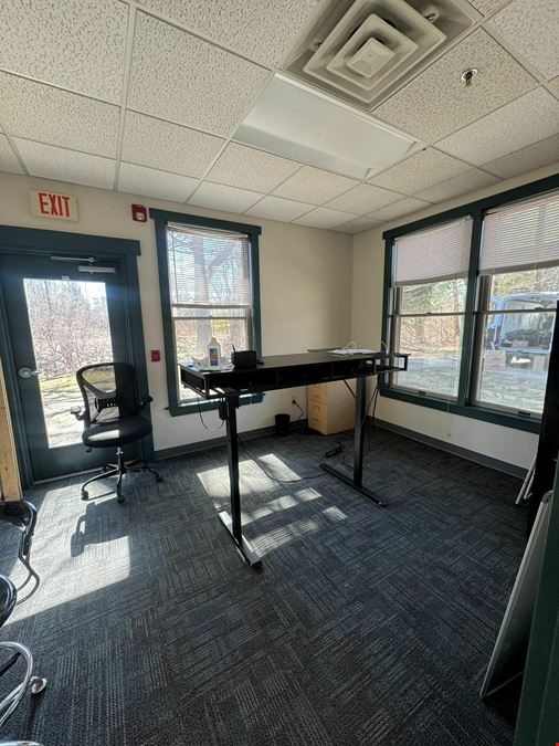 Professional Office Space For Sublease