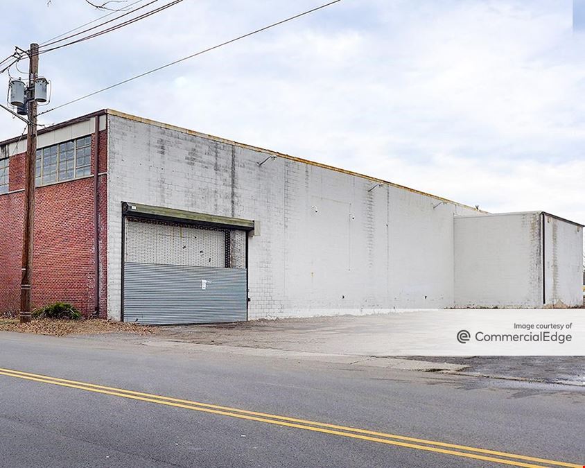 715 South Avenue East