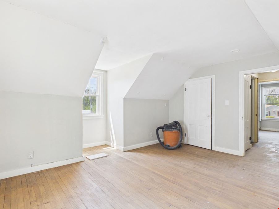 5 Barber St