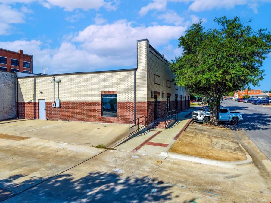 200 E Nash Terrell TX - Office/Retail for Lease