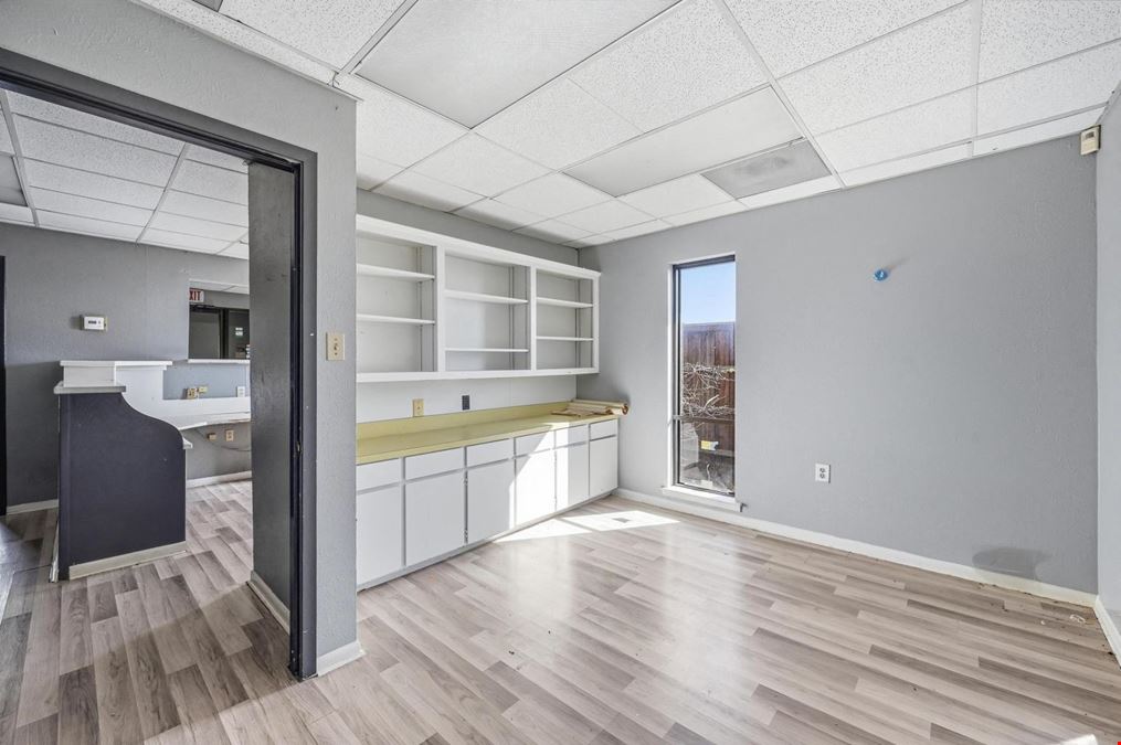 216 Dalton Dr