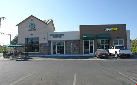 Like New! ±1,200 SF Unit Available Within Large Freestanding Commercial Retail Building - Porterville