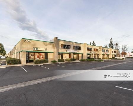 Preview of Industrial space for Rent at 1040 N Batavia St.