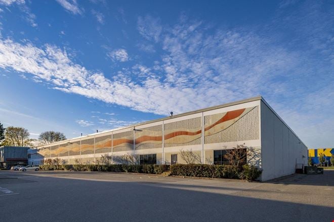 Preview of Industrial space for Rent at 3810 Jacombs Road