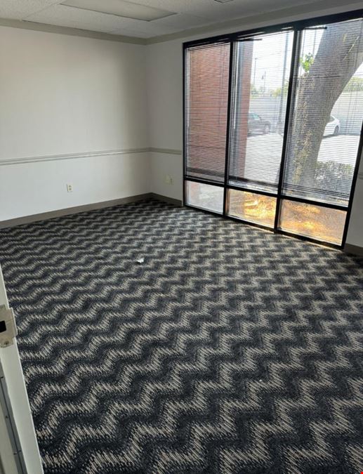 1950 N Park Place Suite 200