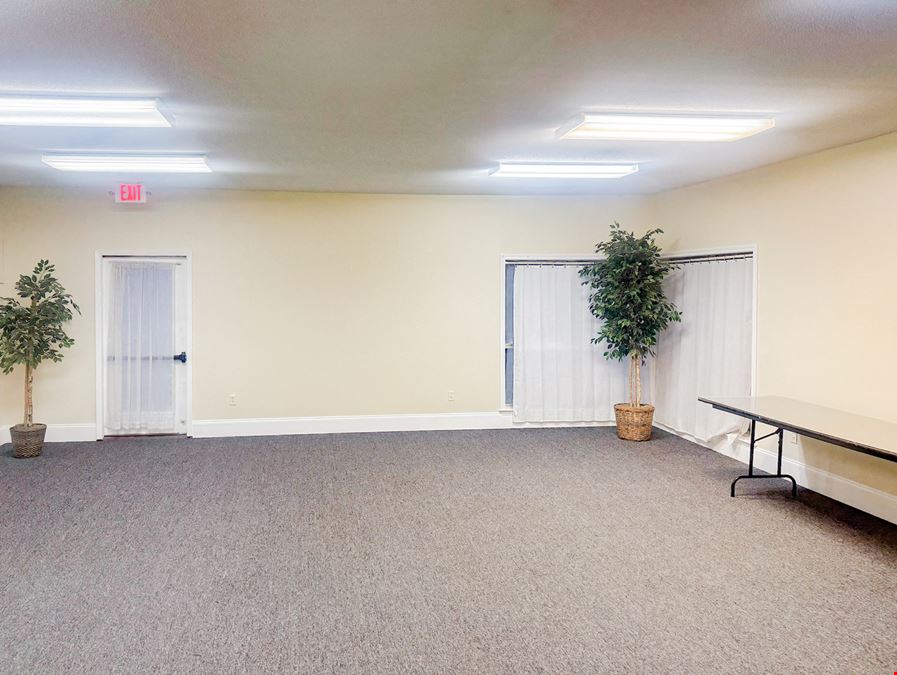 Office Condo for Lease Near Airport