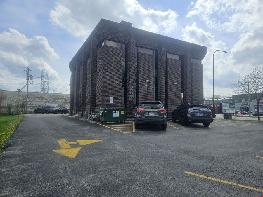 Premier Office on Harlem
