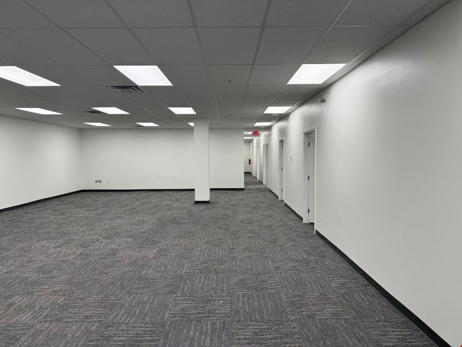 9330 Industrial Trace 