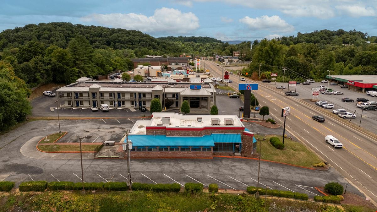 Vacant Restaurant Building In Colonial Heights